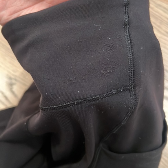 Lululemon black leggings - Picture 4 of 6